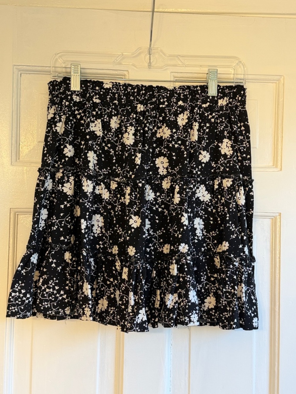 Cynthia Rowley Black & White Floral Tiered Mini Skirt